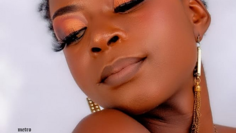 Meet Vannesa Sithole:Model Biography-Zimmagazine
