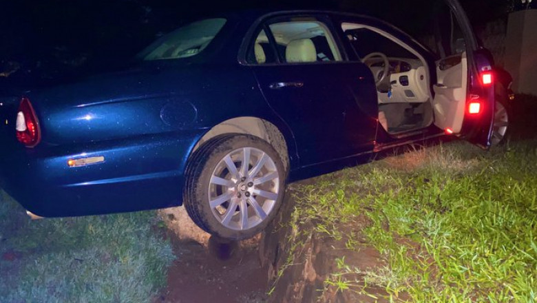 Hopewell Chin’ono rescued by ZANU-PF supporters: PICTURE-Zimmagazine