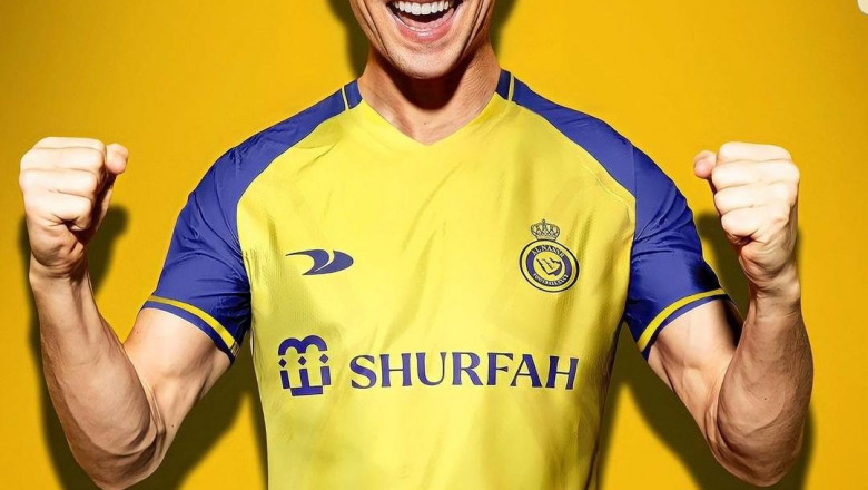 Christiano Ronaldo completes move to Al Nassr to