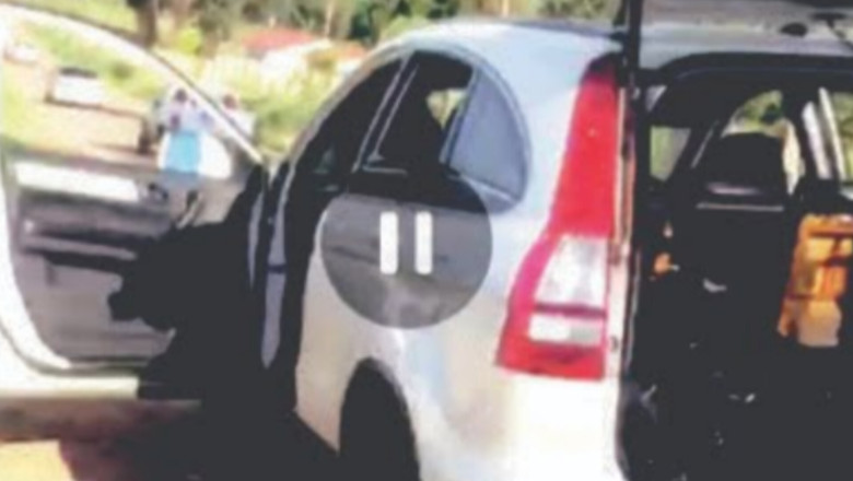 3 women abuse a man-Zimmagazine